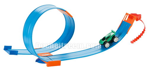 duong dua treo tuong hot wheels v2169 4