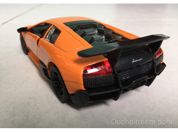 Xe-Lamborghini-Murcielago-cam-LP670-4-554997-5