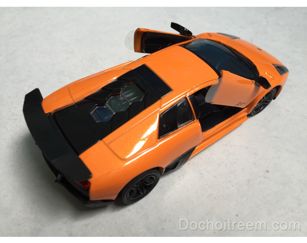 Xe-Lamborghini-Murcielago-cam-LP670-4-554997-8
