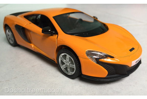 Xe-MCLaren-650S-4