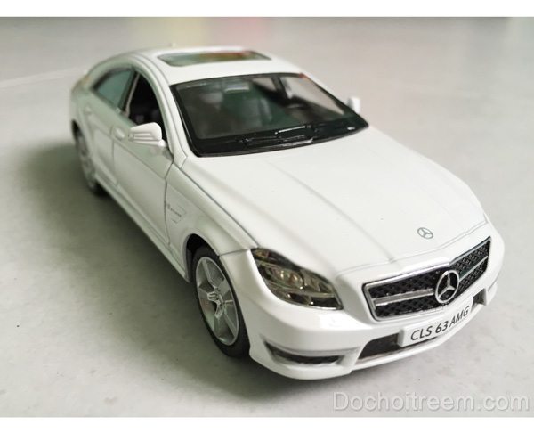 Xe-Mercedes-Benz-CLS-63-AMG-(C218)-4