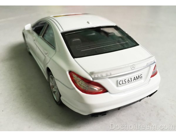 Xe-Mercedes-Benz-CLS-63-AMG-(C218)-5