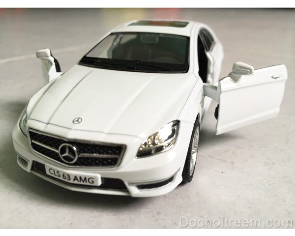 Xe-Mercedes-Benz-CLS-63-AMG-(C218)-7