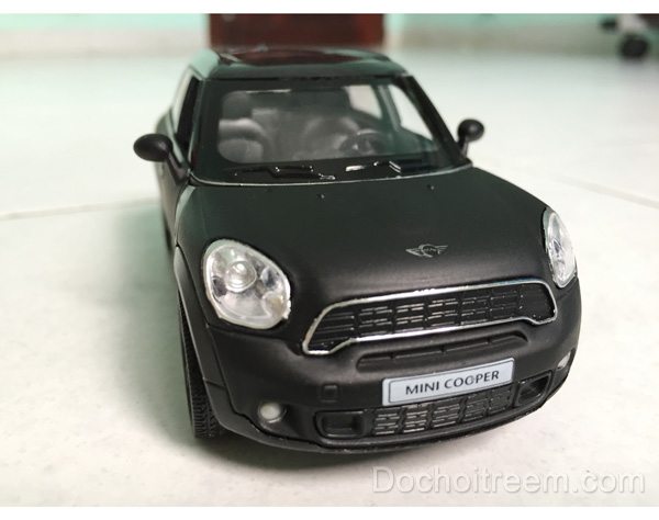Xe-Mini-Cooper-Countryman-S-554001M-4