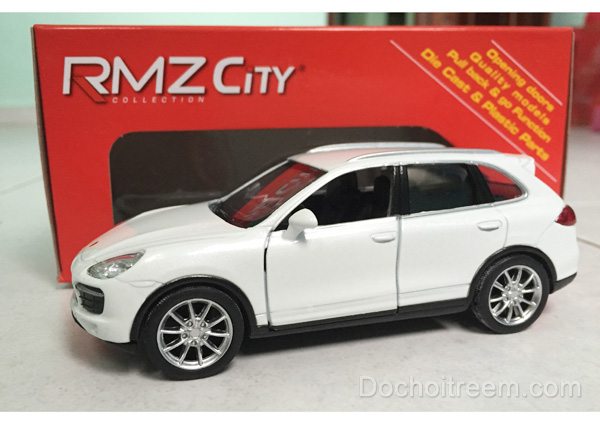 Xe-Porsche-Cayenne-Turbo-9