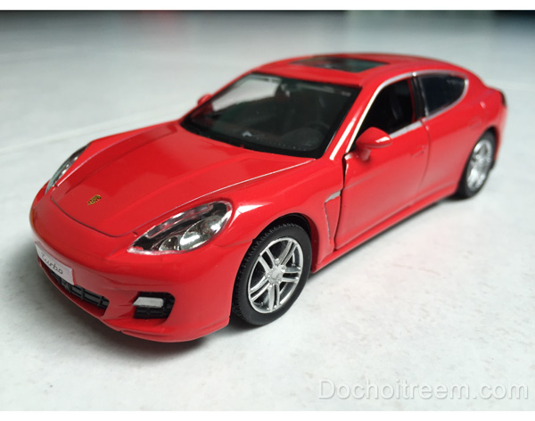 Xe-Porsche-Panamera-Turbo-4