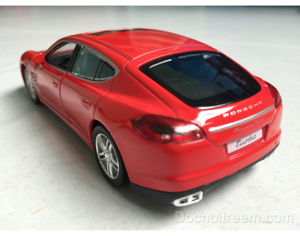 Xe-Porsche-Panamera-Turbo-5