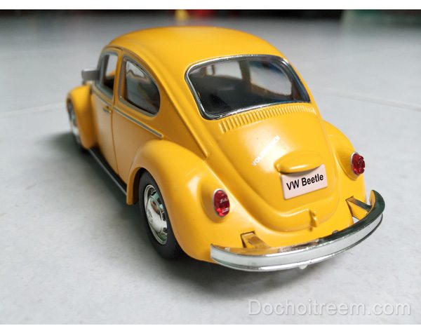 Xe-Volkswagen-Beetle-(vang)-5