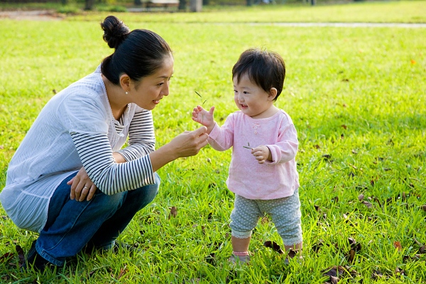 cach-cham-soc-day-tre-2-tuoi-thong-minh-nhanh-nhen-nhu-nguoi-nhat-5