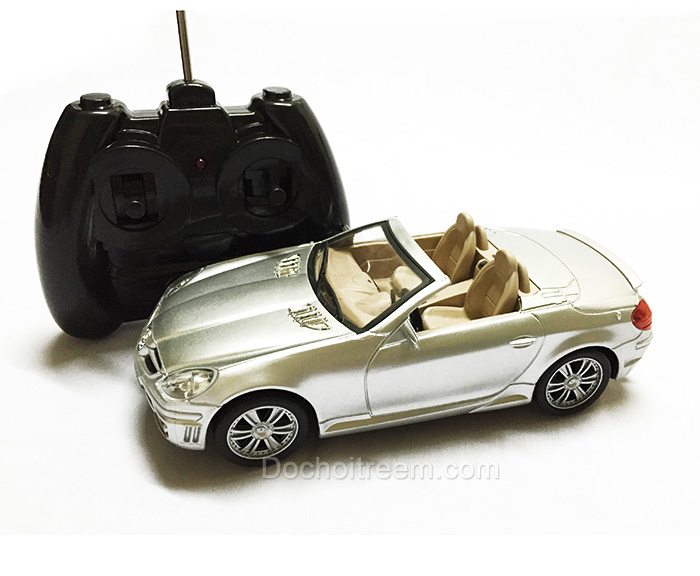 Xe-dieu-khien-tu-xa-mui-tran-6368A-2