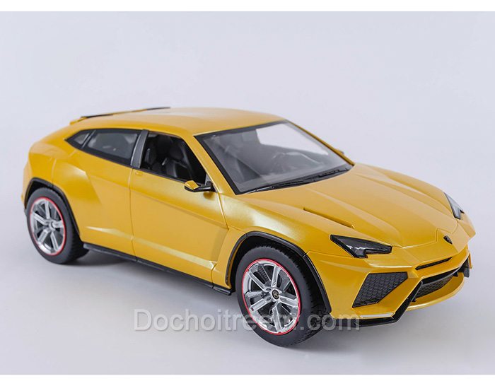 Xe-dieu-khien-tu-xa-lamborghini-urus-mau-vang-73000-7