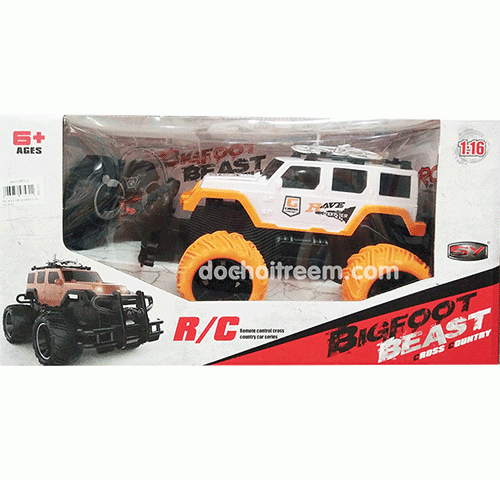 Xe-Jeep-dieu-khien-banh-lon-666-68NA-1