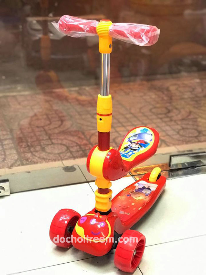 Xe-scooter-heo-peppa-mau-do-1