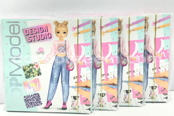 Sách hình dán và thiết kế thời trang Topmodel