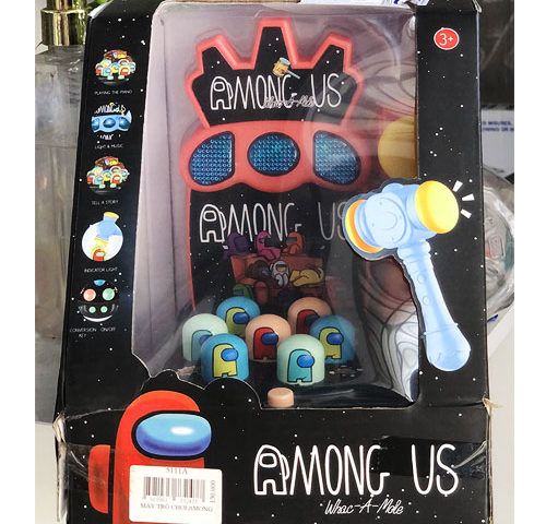 Đồ chơi đập amongus